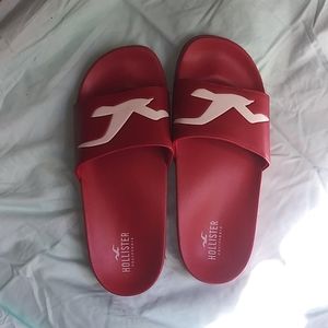 NWOT Hollister Slides